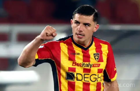 A明星的打 A明星的打